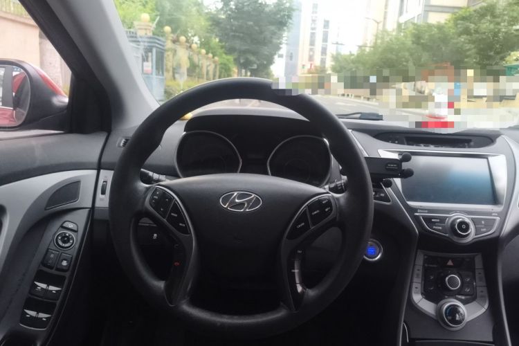 Used Hyundai Elantra (5th Generation / Langdong) 2016 1.6L Automatic Prestige Model Steering Wheel