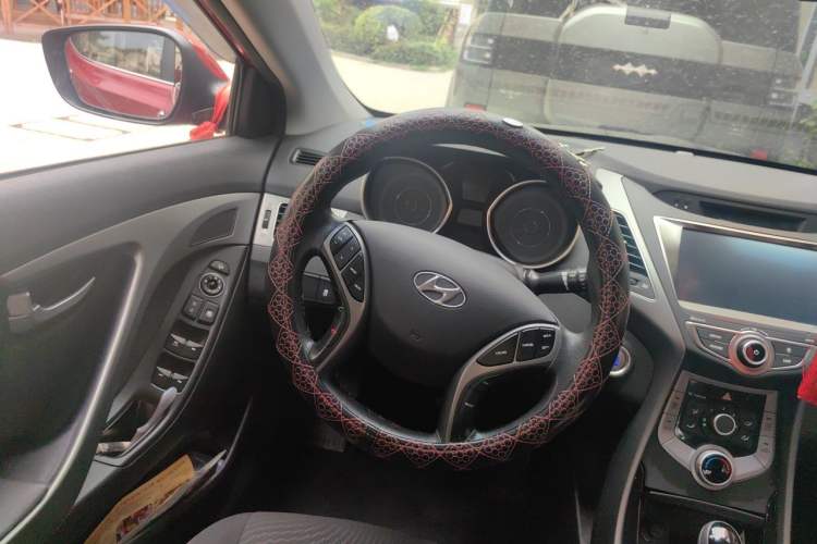 Used Hyundai Elantra (5th Generation / Langdong) 2016 1.6L Automatic Prestige Model Steering Wheel