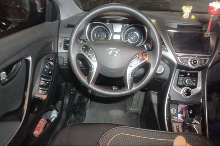 Used Hyundai Elantra (5th Generation / Langdong) 2016 1.6L Automatic Prestige Model Steering Wheel