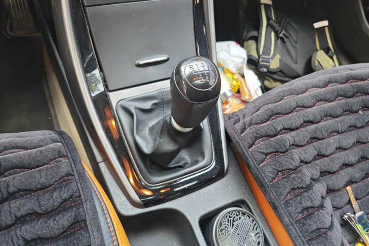 Used Hyundai Elantra (5th Generation / Langdong) 2016 1.6L Manual Luxury Model Gear Lever
