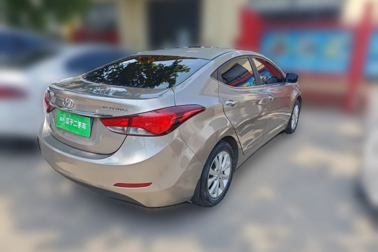 Used Hyundai Elantra (5th Generation / Langdong) 2016 1.6L Manual Luxury Model Rear Right 45 Deg