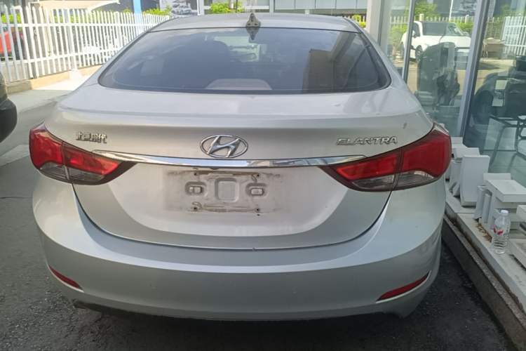 Used Hyundai Elantra (5th Generation / Langdong) 2016 1.6L Automatic Prestige Model Rear