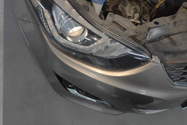 Used Hyundai Elantra (5th Generation / Langdong) 2016 1.6L Automatic Prestige Model Right Front Headlight