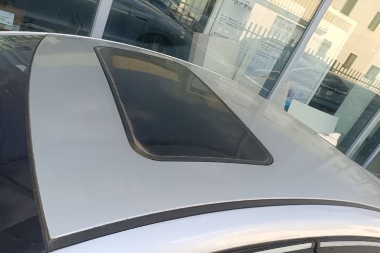 Used Hyundai Elantra (5th Generation / Langdong) 2016 1.6L Automatic Prestige Model Roof