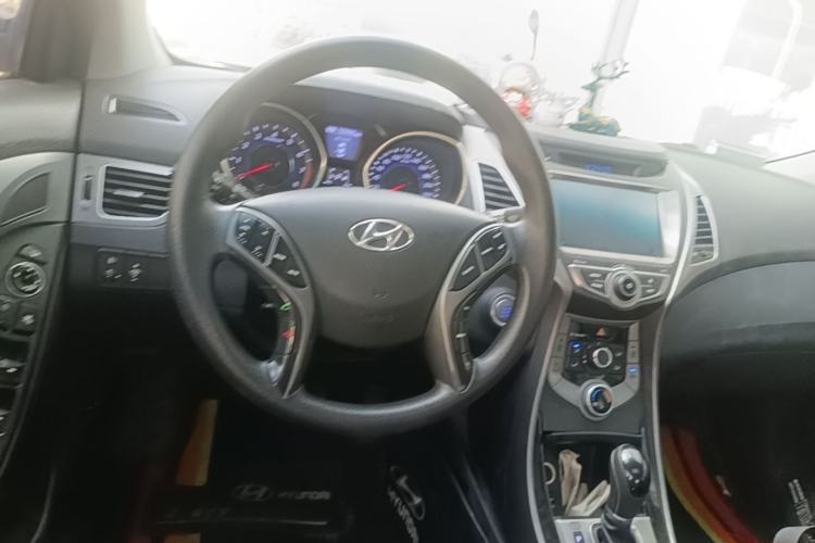 Used Hyundai Elantra (5th Generation / Langdong) 2016 1.6L Automatic Prestige Model Steering Wheel
