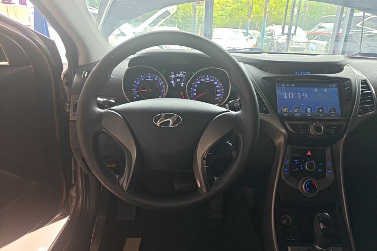 Used Hyundai Elantra (5th Generation / Langdong) 2016 1.6L Automatic Smart Version Steering Wheel