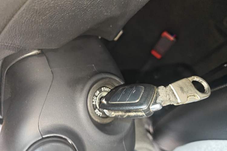 Used Hyundai Elantra (5th Generation / Langdong) 2016 1.6L Automatic Smart Version Vehicle Key