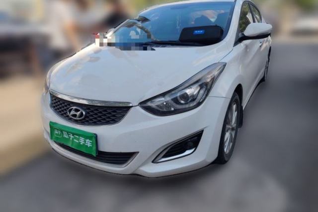 Hyundai Elantra (5th Generation / Langdong) 2016 1.6L Manual Luxury Model usado