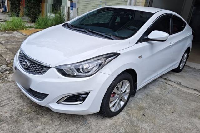 Used Hyundai Elantra (5th Generation / Langdong) 2016 1.6L Automatic Smart Version