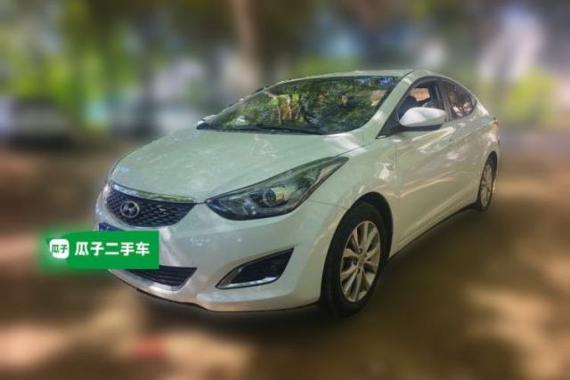 Used Hyundai Elantra (5th Generation / Langdong) 2016 1.6L Automatic Smart Version