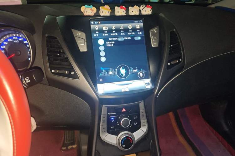 Used Hyundai Elantra (5th Generation / Langdong) 2016 1.6L Automatic Smart Version Audio And AC Panel