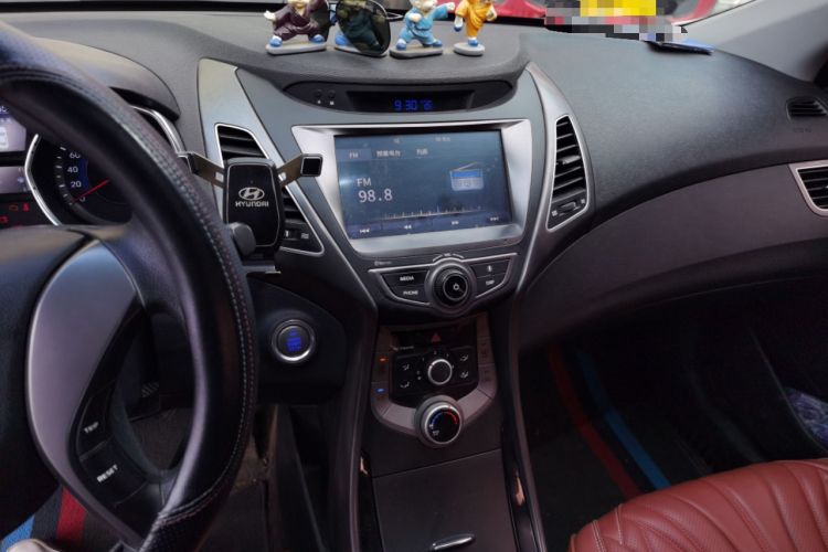 Used Hyundai Elantra (5th Generation / Langdong) 2016 1.6L Manual Luxury Model Audio And AC Panel