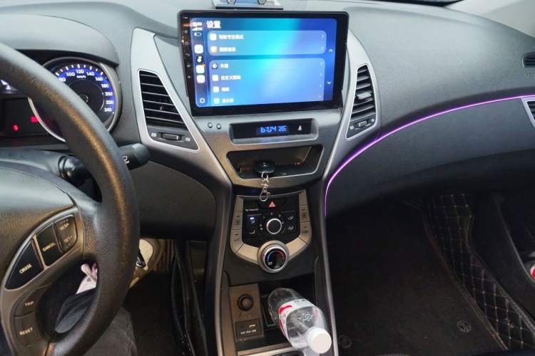 Used Hyundai Elantra (5th Generation / Langdong) 2016 1.6L Automatic Smart Version Audio And AC Panel