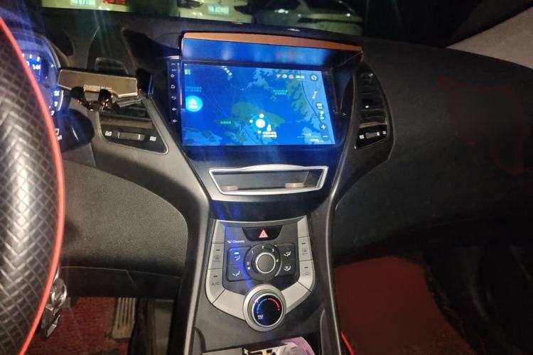 Used Hyundai Elantra (5th Generation / Langdong) 2016 1.6L Automatic Smart Version Audio And AC Panel
