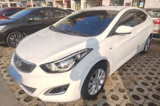 Used Hyundai Elantra (5th Generation / Langdong) 2016 1.6L Automatic Smart Version