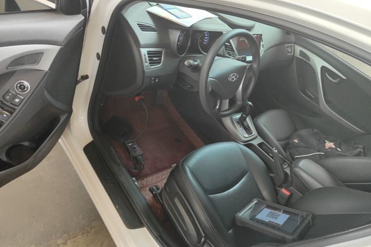Used Hyundai Elantra (5th Generation / Langdong) 2016 1.6L Automatic Smart Version Driver Seat