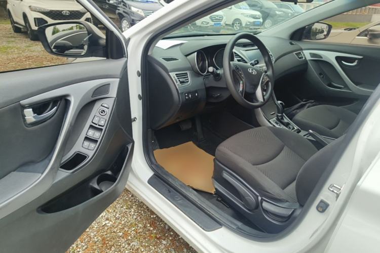 Used Hyundai Elantra (5th Generation / Langdong) 2016 1.6L Automatic Prestige Model Driver Seat