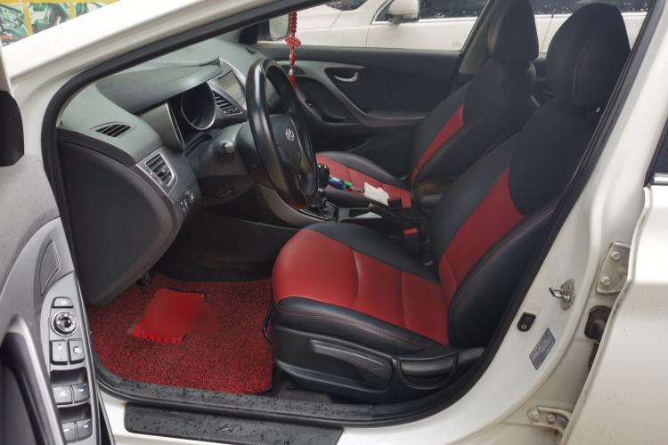 Used Hyundai Elantra (5th Generation / Langdong) 2016 1.6L Manual Luxury Model Driver Seat