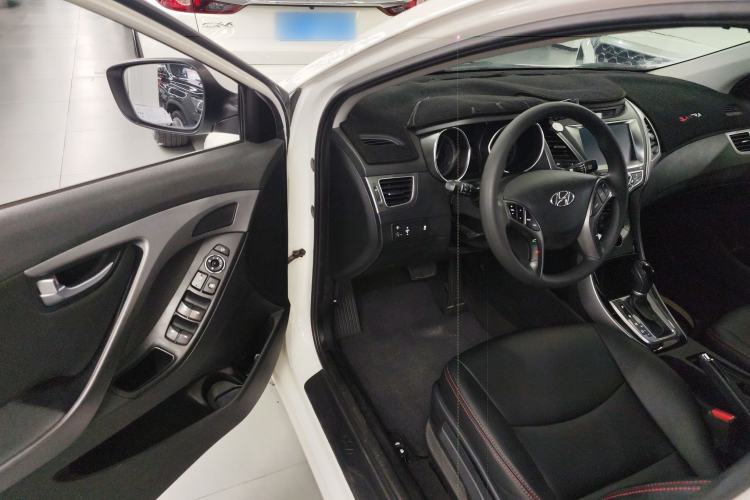 Used Hyundai Elantra (5th Generation / Langdong) 2016 1.6L Automatic Prestige Model Driver Seat