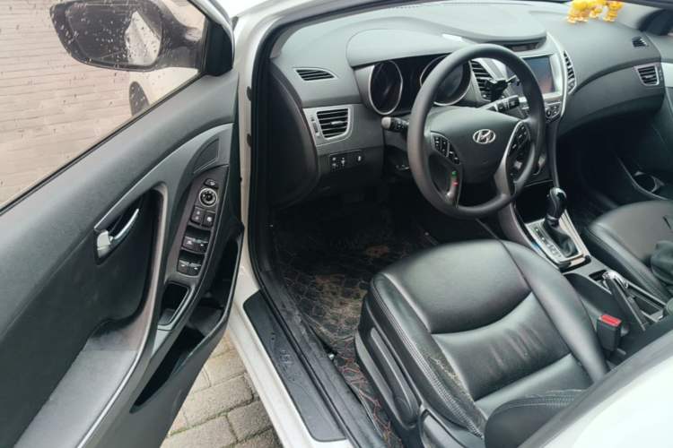 Used Hyundai Elantra (5th Generation / Langdong) 2016 1.6L Automatic Prestige Model Driver Seat