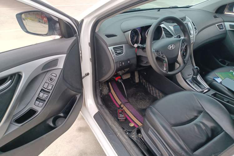 Used Hyundai Elantra (5th Generation / Langdong) 2016 1.6L Automatic Prestige Model Driver Seat