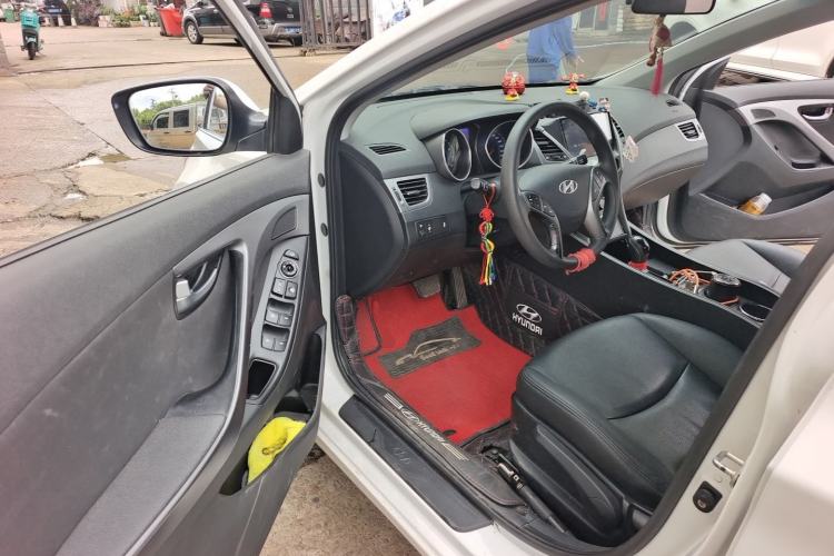 Used Hyundai Elantra (5th Generation / Langdong) 2016 1.6L Automatic Prestige Model Driver Seat
