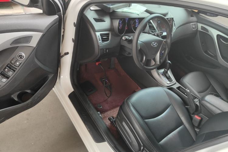 Used Hyundai Elantra (5th Generation / Langdong) 2016 1.6L Automatic Smart Version Driver Seat