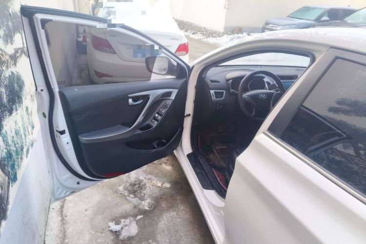 Used Hyundai Elantra (5th Generation / Langdong) 2016 1.6L Manual Luxury Model Driver Seat