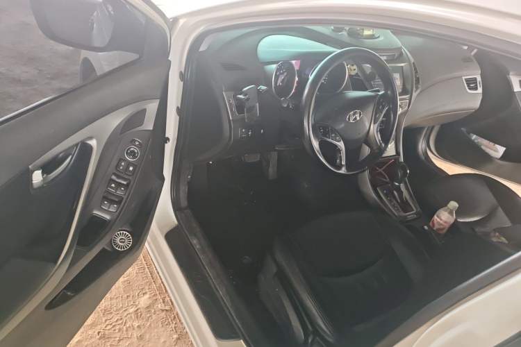 Used Hyundai Elantra (5th Generation / Langdong) 2016 1.6L Automatic Prestige Model Driver Seat