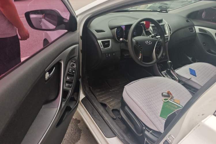 Used Hyundai Elantra (5th Generation / Langdong) 2016 1.6L Automatic Prestige Model Driver Seat