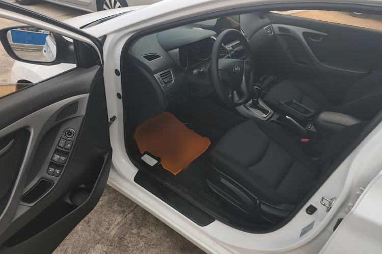 Used Hyundai Elantra (5th Generation / Langdong) 2016 1.6L Automatic Smart Version Driver Seat