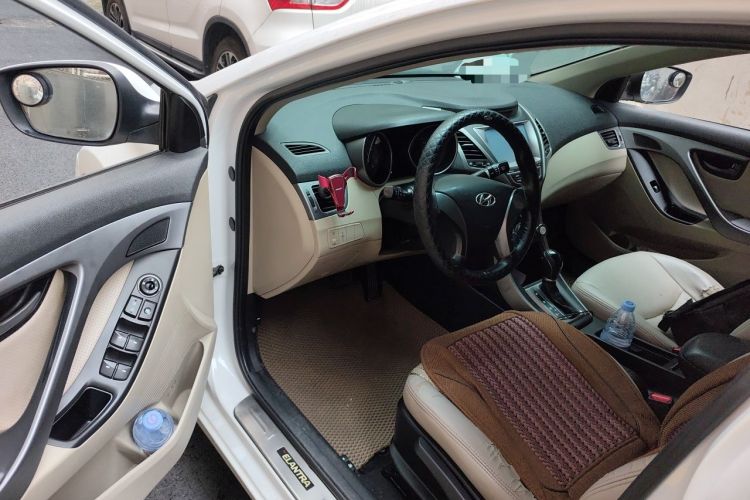 Used Hyundai Elantra (5th Generation / Langdong) 2016 1.6L Automatic Smart Version Driver Seat