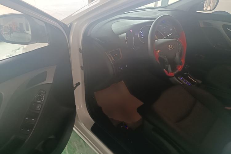 Used Hyundai Elantra (5th Generation / Langdong) 2016 1.6L Automatic Prestige Model Driver Seat