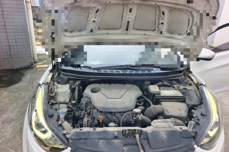 Used Hyundai Elantra (5th Generation / Langdong) 2016 1.6L Automatic Prestige Model Engine Bay