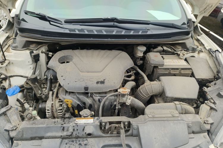Used Hyundai Elantra (5th Generation / Langdong) 2016 1.6L Automatic Prestige Model Engine Bay