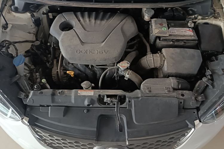 Used Hyundai Elantra (5th Generation / Langdong) 2016 1.6L Automatic Prestige Model Engine Bay