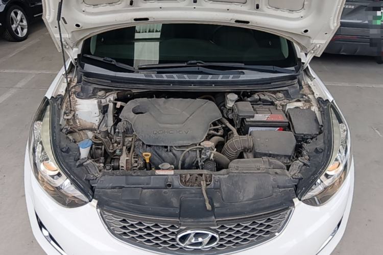 Used Hyundai Elantra (5th Generation / Langdong) 2016 1.6L Automatic Prestige Model Engine Bay