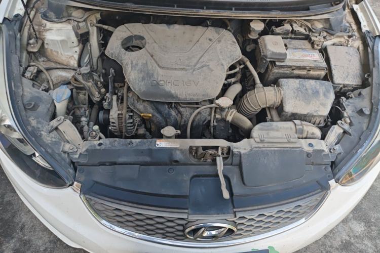 Used Hyundai Elantra (5th Generation / Langdong) 2016 1.6L Automatic Prestige Model Engine Bay