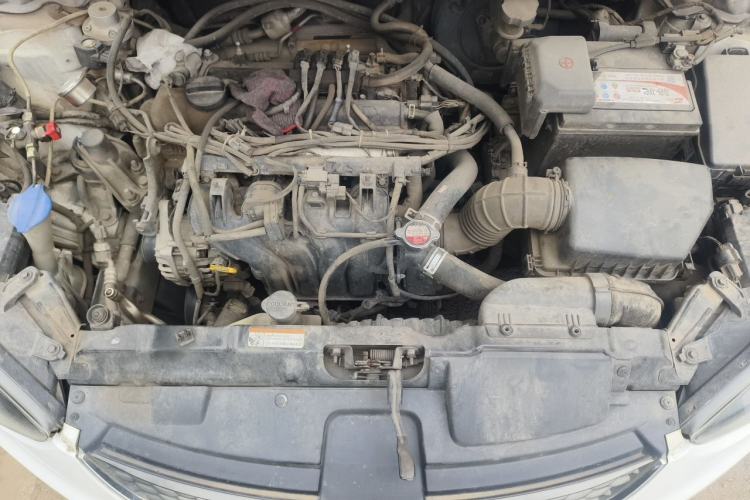 Used Hyundai Elantra (5th Generation / Langdong) 2016 1.6L Manual Luxury Model Engine Bay