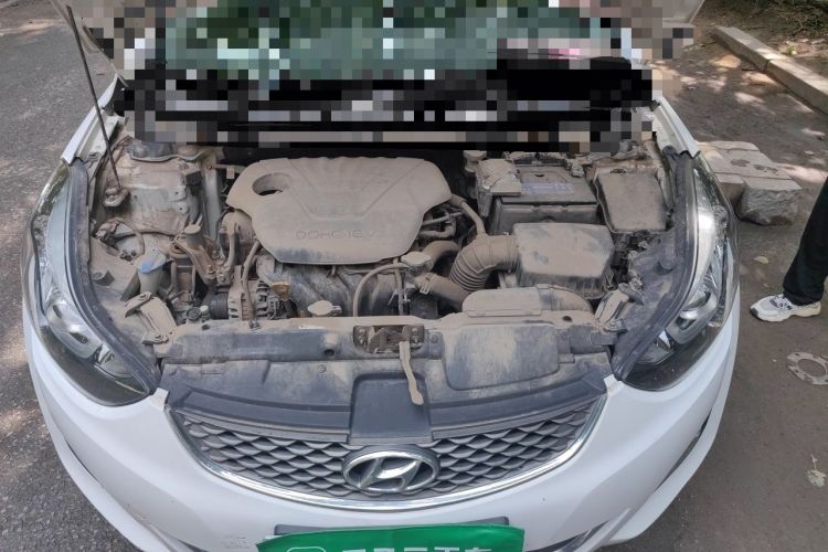 Used Hyundai Elantra (5th Generation / Langdong) 2016 1.6L Automatic Prestige Model Engine Bay