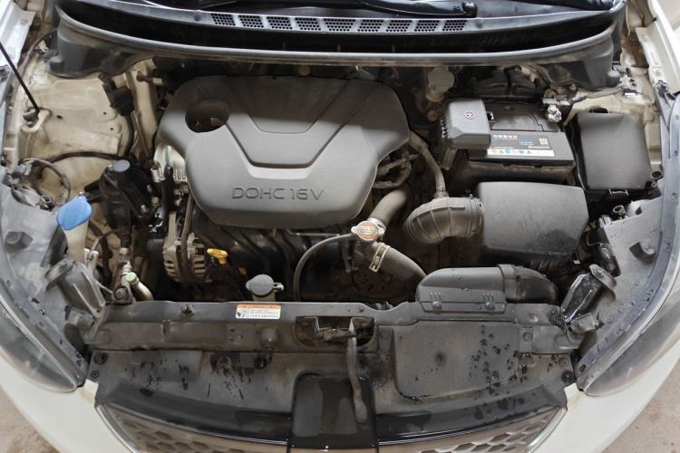 Used Hyundai Elantra (5th Generation / Langdong) 2016 1.6L Automatic Prestige Model Engine Bay