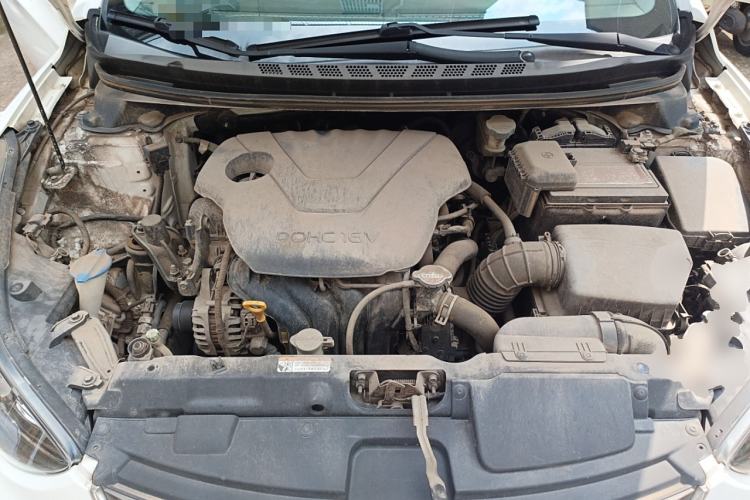 Used Hyundai Elantra (5th Generation / Langdong) 2016 1.6L Automatic Prestige Model Engine Bay
