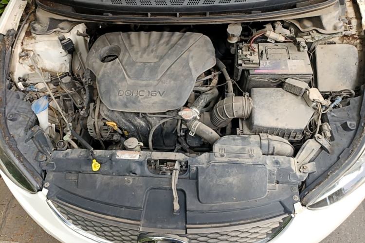 Used Hyundai Elantra (5th Generation / Langdong) 2016 1.6L Automatic Prestige Model Engine Bay