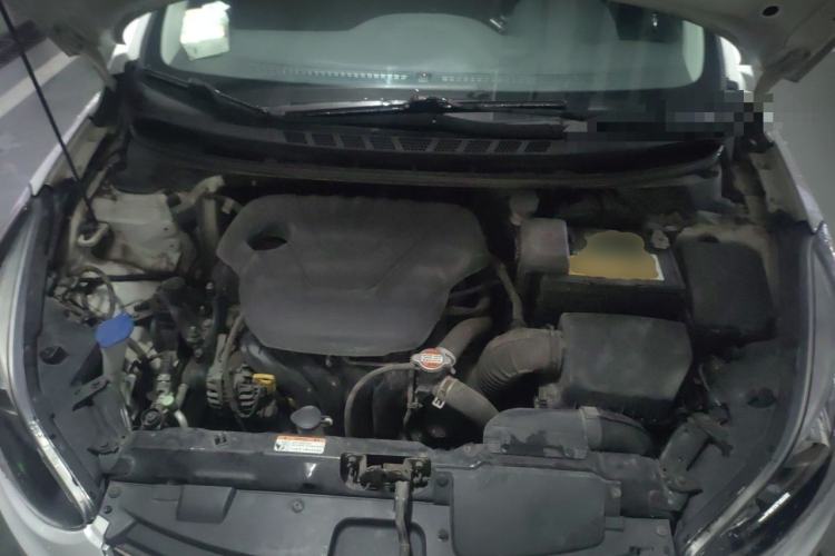 Used Hyundai Elantra (5th Generation / Langdong) 2016 1.6L Automatic Prestige Model Engine Bay