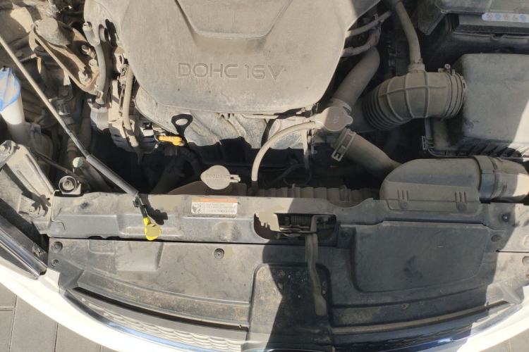 Used Hyundai Elantra (5th Generation / Langdong) 2016 1.6L Automatic Prestige Model Engine Bay