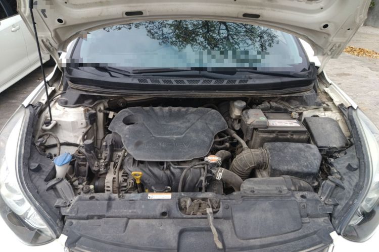 Used Hyundai Elantra (5th Generation / Langdong) 2016 1.6L Automatic Prestige Model Engine Bay