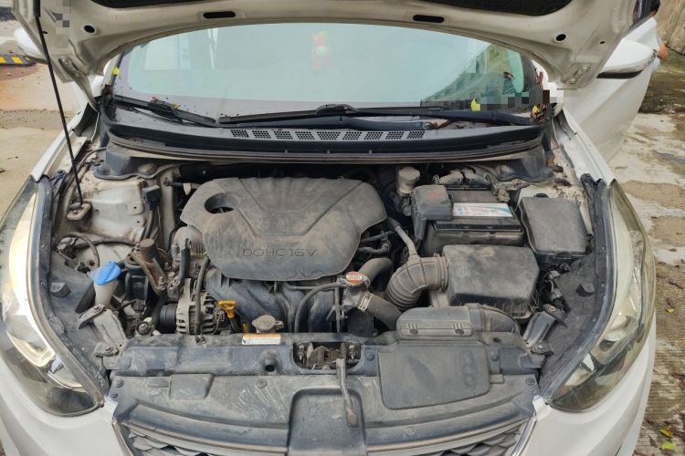 Used Hyundai Elantra (5th Generation / Langdong) 2016 1.6L Automatic Prestige Model Engine Bay