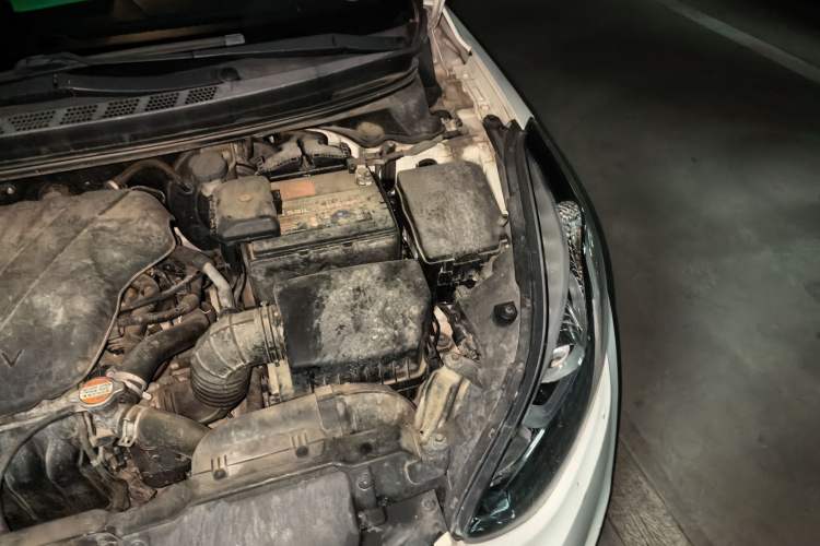 Used Hyundai Elantra (5th Generation / Langdong) 2016 1.6L Automatic Prestige Model Engine Bay Left