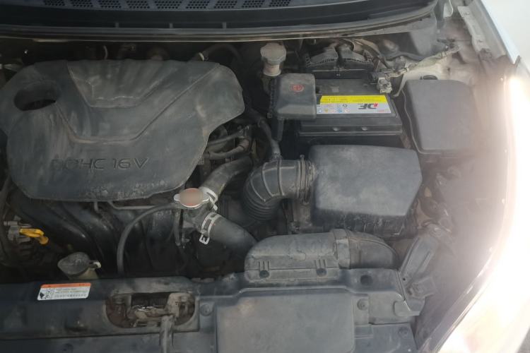 Used Hyundai Elantra (5th Generation / Langdong) 2016 1.6L Automatic Prestige Model Engine Bay Left