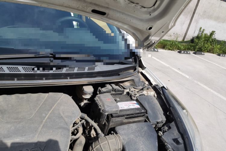 Used Hyundai Elantra (5th Generation / Langdong) 2016 1.6L Automatic Prestige Model Engine Bay Left